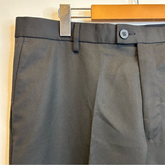 Dockers D2 Flat Front Straight Leg Dress Pants Black - Picture 3 of 7